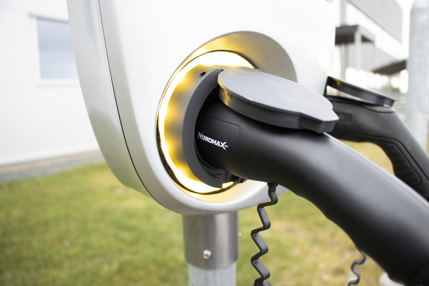 nordmax_ev_charging_cable_in_charging_station